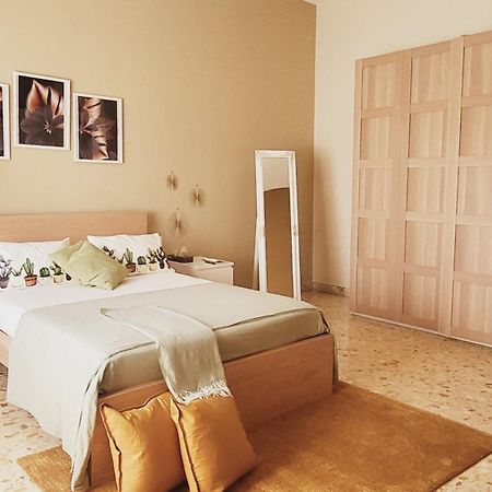 Ferienwohnung Sole Raggiante Lia Darzillo Afragola Exterior foto