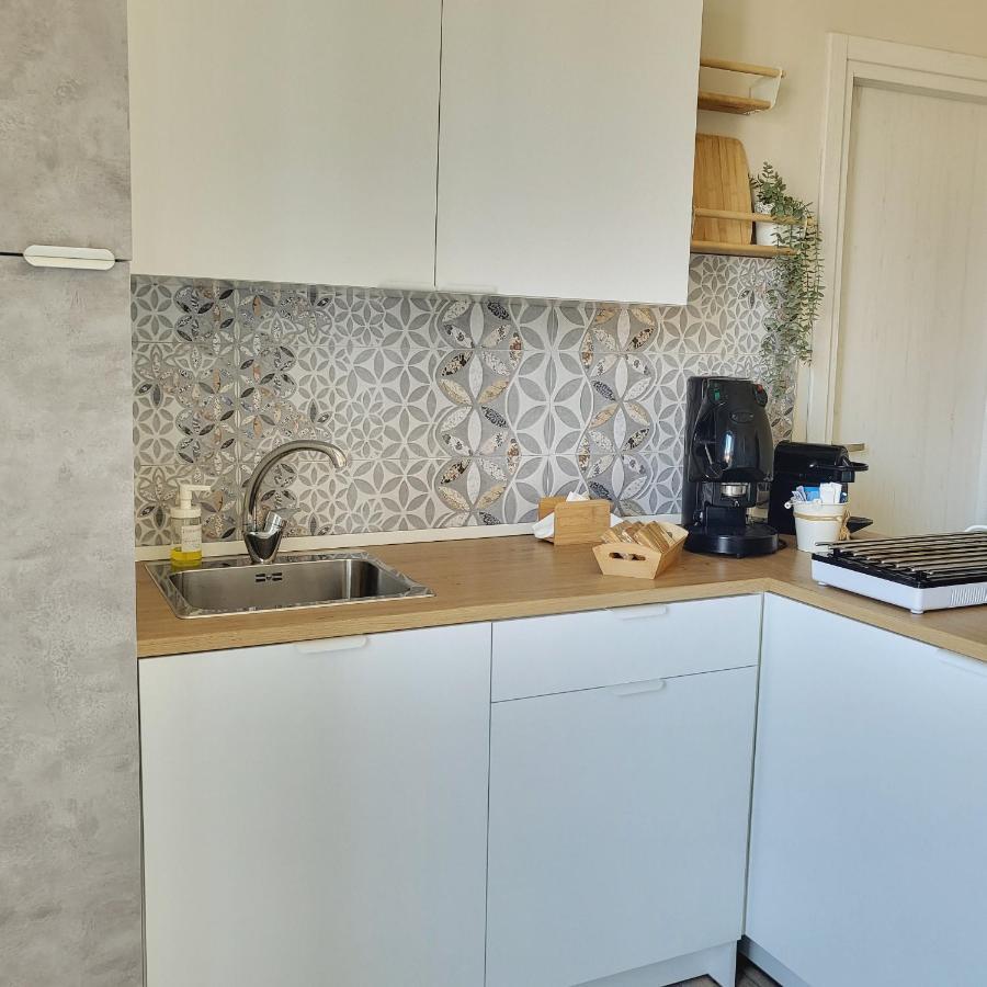 Ferienwohnung Sole Raggiante Lia Darzillo Afragola Exterior foto